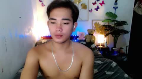 urpinoy_cummer online show from May 19, 7:59 am