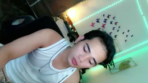 urpinoy_cummer online show from March 16, 1:37 pm