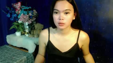 urpretty_girl online show from December 23, 8:53 am
