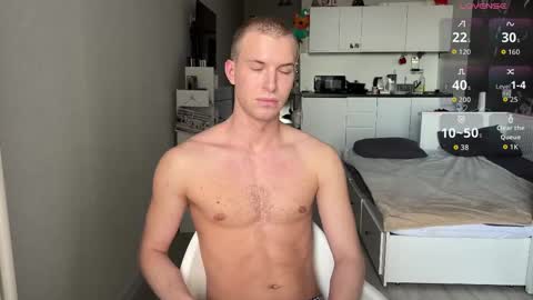 ursaotome online show from February 13, 9:34 am