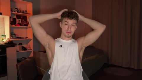 Snapshot of ursaotome chatting on October 7, 4:03 pm ursaotome online show from October 7, 4:03 pm