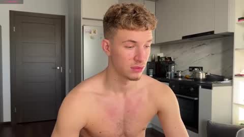 Snapshot of ursaotome chatting on October 17, 12:20 pm ursaotome online show from October 17, 12:20 pm