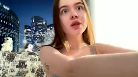 Hannah online show from March 4, 9:29 am