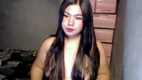          online show from March 21, 3:17 pm