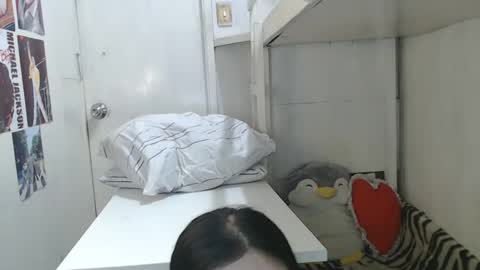 Snapshot of ursweetclassygirl chatting on October 13, 9:17 pm Ursweetclassygirl online show from October 13, 9:17 pm