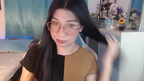 Ashley Kate Mateo Gray online show from March 15, 10:40 am