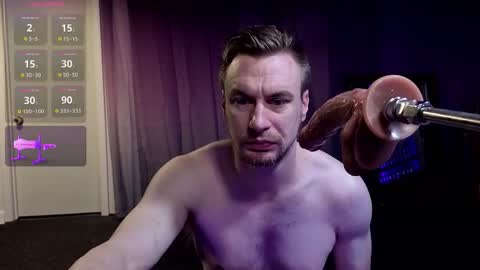 MalcolmRW online show from November 17, 11:51 pm