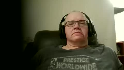 usstarr1 online show from March 4, 7:11 pm