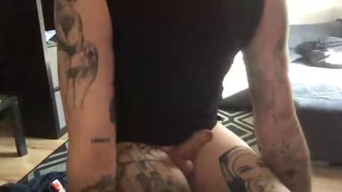 uwantitno online show from March 5, 1:28 pm