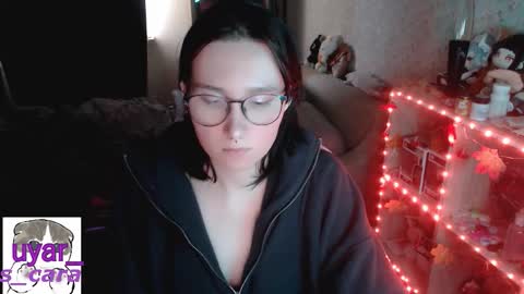 Snapshot of uyar_ chatting on October 13, 12:29 pm Cara online show from October 13, 12:29 pm