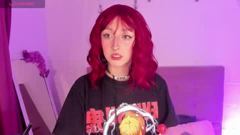 v1cky_ online show from February 2, 11:12 pm