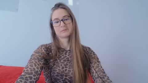 Valensiya online show from March 5, 8:32 am