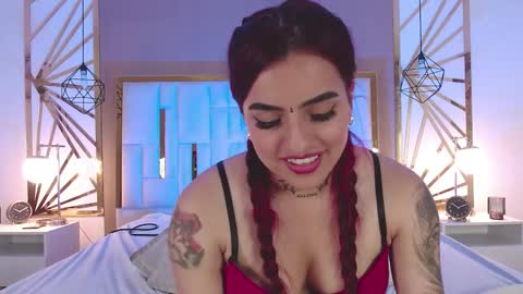 Snapshot of vaaleriee_miller_ chatting on February 4, 9:41 pm valeriee miller online show from February 4, 9:41 pm