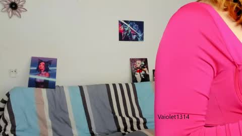 Vaiolet1314 online show from March 9, 11:47 am