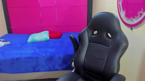 Valentina online show from June 6, 8:48 pm