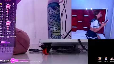 Snapshot of valentina_greco chatting on September 17, 1:47 pm Valentina online show from September 17, 1:47 pm