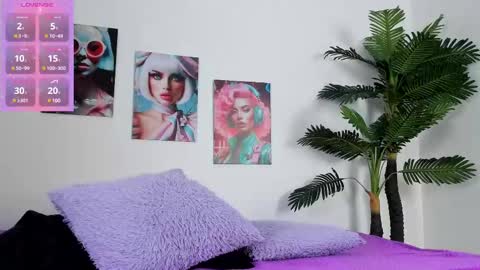 Snapshot of valentina_king18 chatting on February 14, 8:05 pm VALENTINA online show from February 14, 8:05 pm