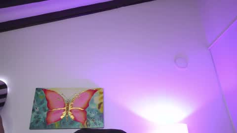 Snapshot of valentina_king18 chatting on September 19, 8:23 pm VALENTINA online show from September 19, 8:23 pm