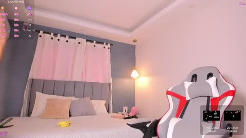 Valentina online show from June 3, 2:33 pm