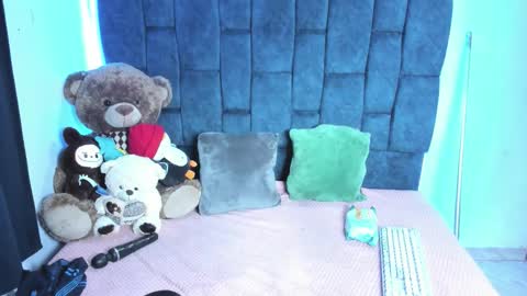 valentinaklean1 online show from February 1, 3:36 am