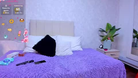 valentinarivers online show from June 1, 1:56 pm