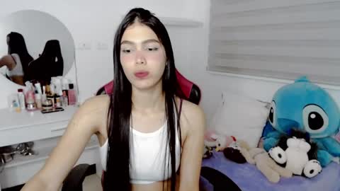 Valentina  online show from May 24, 3:58 am