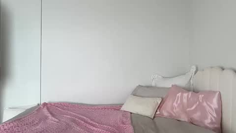 Snapshot of valentinaxo_ chatting on October 10, 11:53 pm Valentina online show from October 10, 11:53 pm
