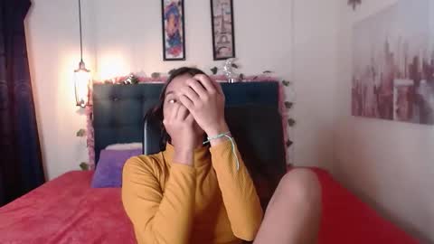 V A L E N T I N I online show from September 9, 8:09 pm