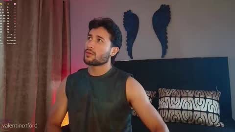 Valentino online show from March 3, 10:39 pm