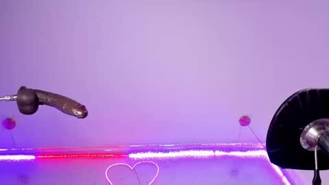 Valentino online show from October 25, 5:19 am