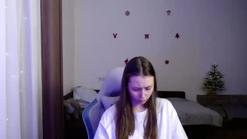 Valentina online show from December 13, 5:10 pm