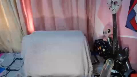 Valeri Cove online show from October 18, 2:54 pm