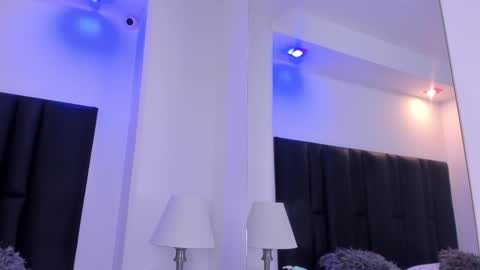 Snapshot of valeri_tafur chatting on February 11, 2:02 pm valeri_tafur online show from February 11, 2:02 pm