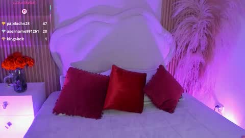 valeria_carter_ online show from December 15, 9:00 pm