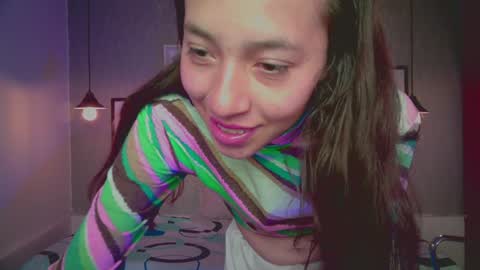 Snapshot of valeria_rossi7 chatting on December 6, 3:28 pm Valeria online show from December 6, 3:28 pm