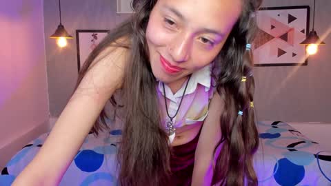 Snapshot of valeria_rossi7 chatting on December 17, 6:53 pm Valeria online show from December 17, 6:53 pm