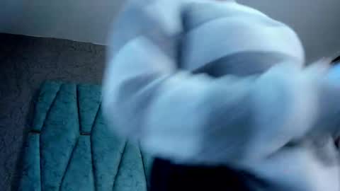 Snapshot of valeriaa_soler chatting on September 24, 3:41 pm Valeria online show from September 24, 3:41 pm