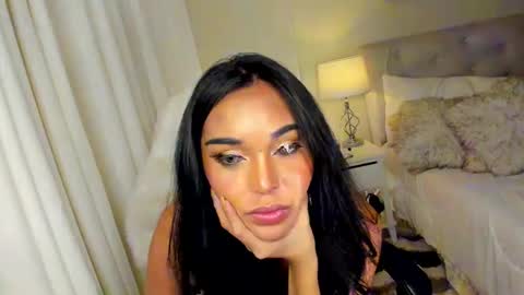 Snapshot of valeriadion chatting on February 5, 2:59 pm Valeria online show from February 5, 2:59 pm