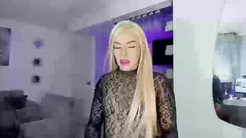 valeriadollks online show from September 25, 12:39 am