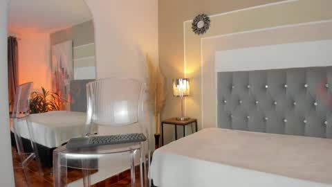 Snapshot of valeriavibes chatting on January 14, 11:58 pm Valeria online show from January 14, 11:58 pm