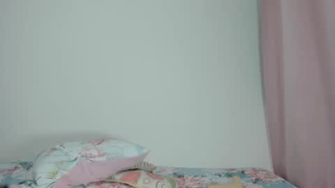 Valerie online show from September 18, 9:30 pm