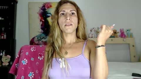 valerie_rousse online show from June 10, 8:24 am