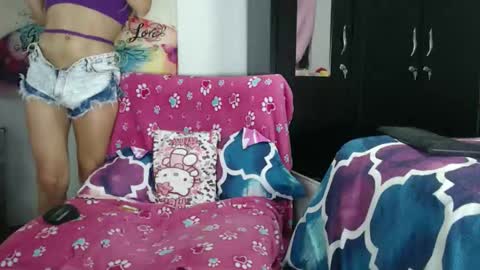 valerie_rousse online show from February 27, 3:10 am