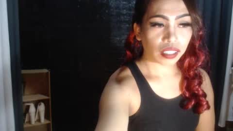 Snapshot of valerie_sensual chatting on September 17, 3:21 am valerie_sensual online show from September 17, 3:21 am