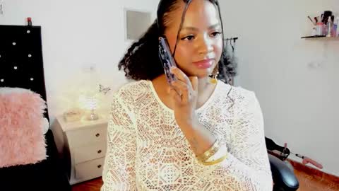 Valerie Blake online show from October 17, 11:42 pm