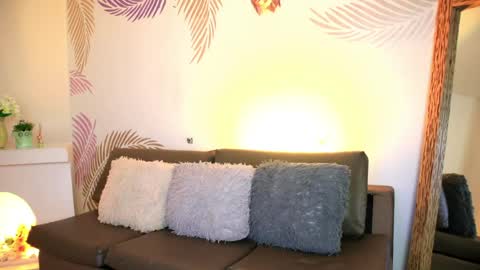 Valerie Style3 online show from April 6, 4:10 am