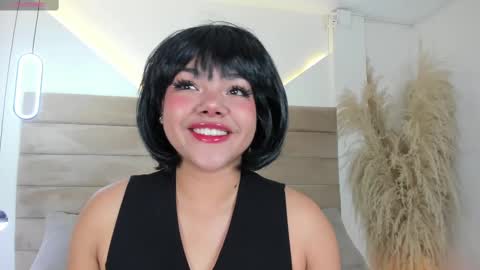 Snapshot of valeriediazx chatting on October 20, 12:21 pm valeri online show from October 20, 12:21 pm