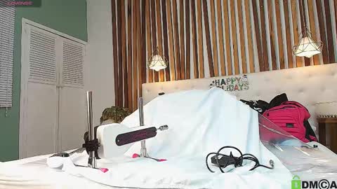 Valerie online show from January 7, 12:10 pm