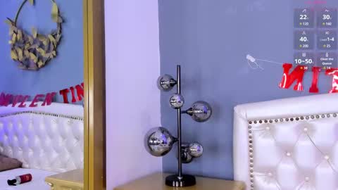 Snapshot of valerith_vega chatting on February 14, 2:54 pm online show from February 14, 2:54 pm