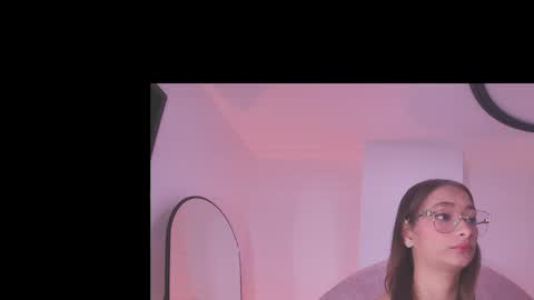 Valeryn online show from April 7, 3:08 am